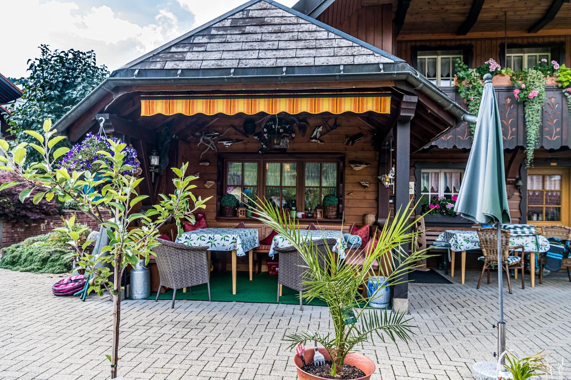 Hotel Haus Erika Wieden Exteriér fotografie
